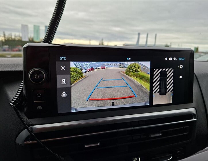 Citroën SpaceTourer MPV 2,0 l 130 kw