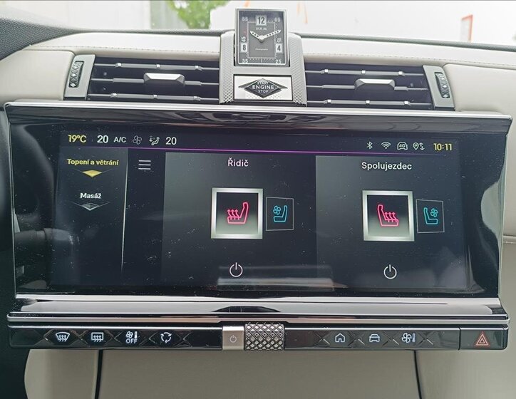 DS Automobiles DS7 Crossback 25