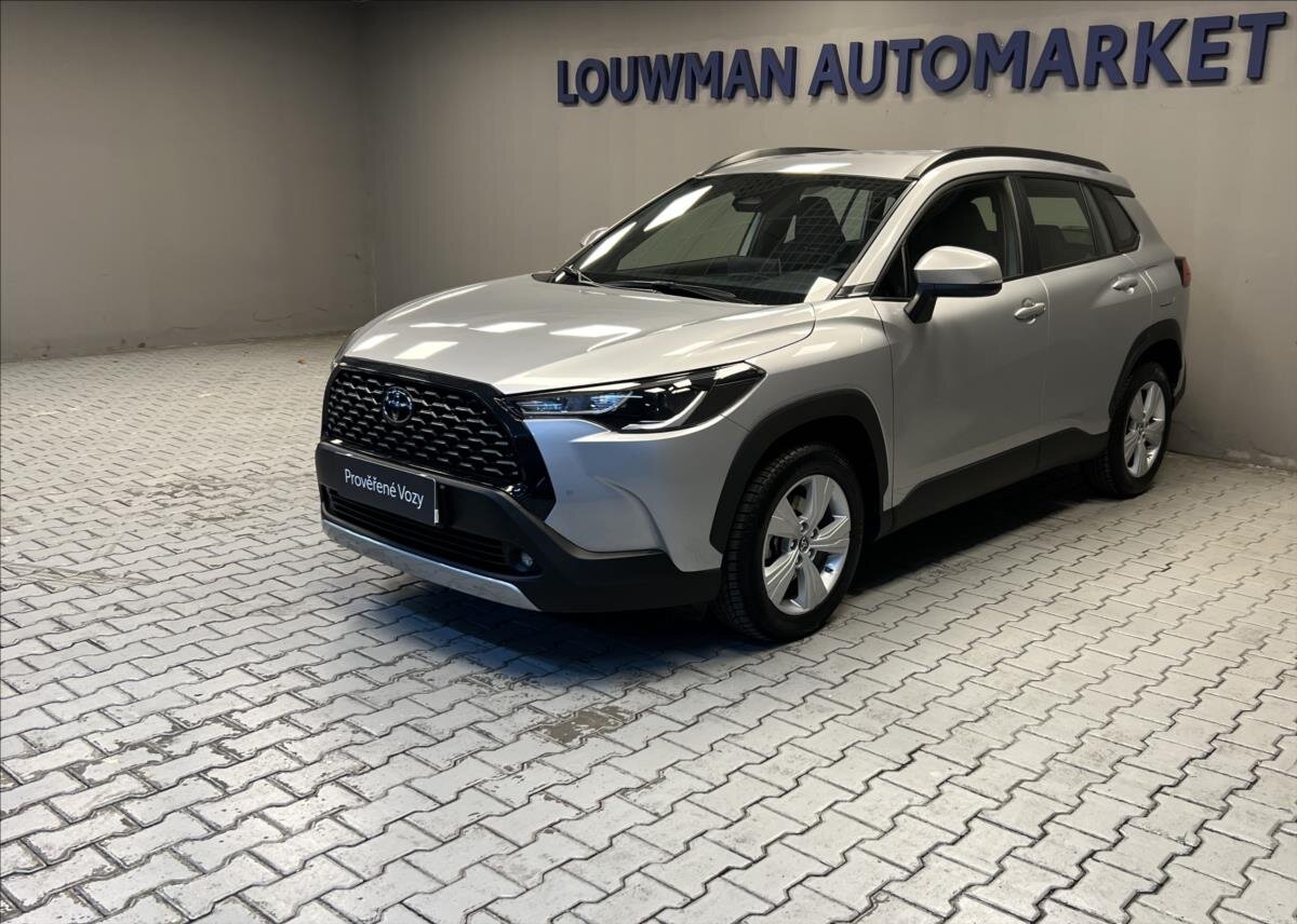 Toyota Corolla Cross SUV 1,8 l 72 kw