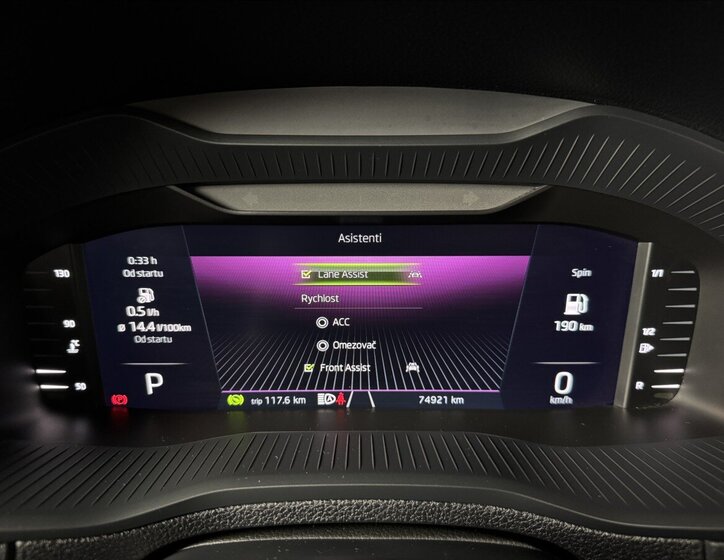 Škoda Karoq SUV / Terénní 2,0 l 85 kw