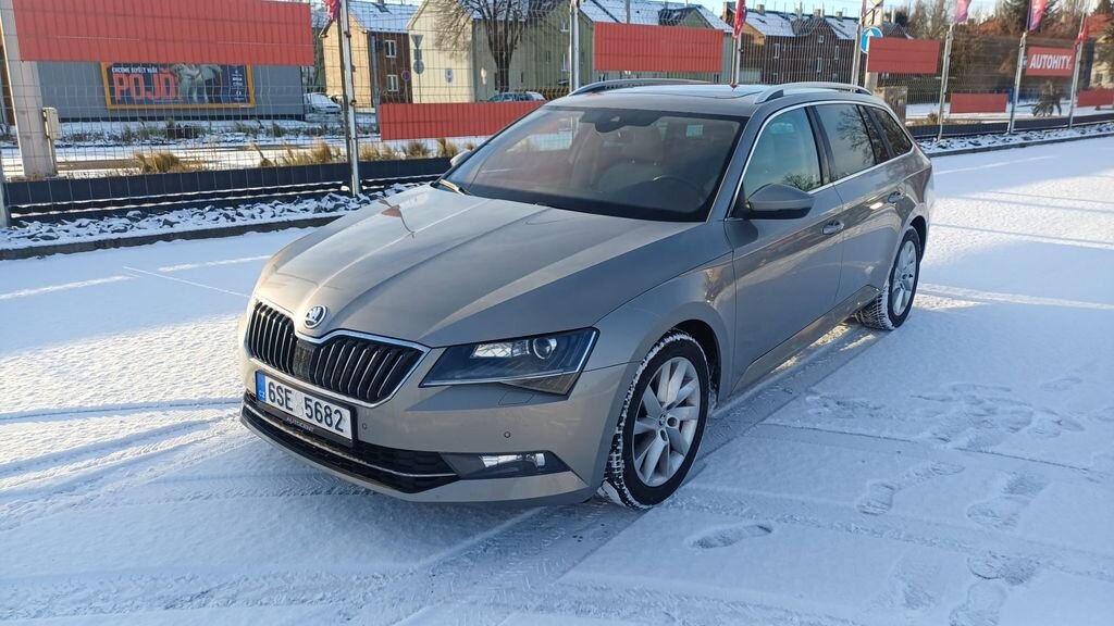 Škoda Superb