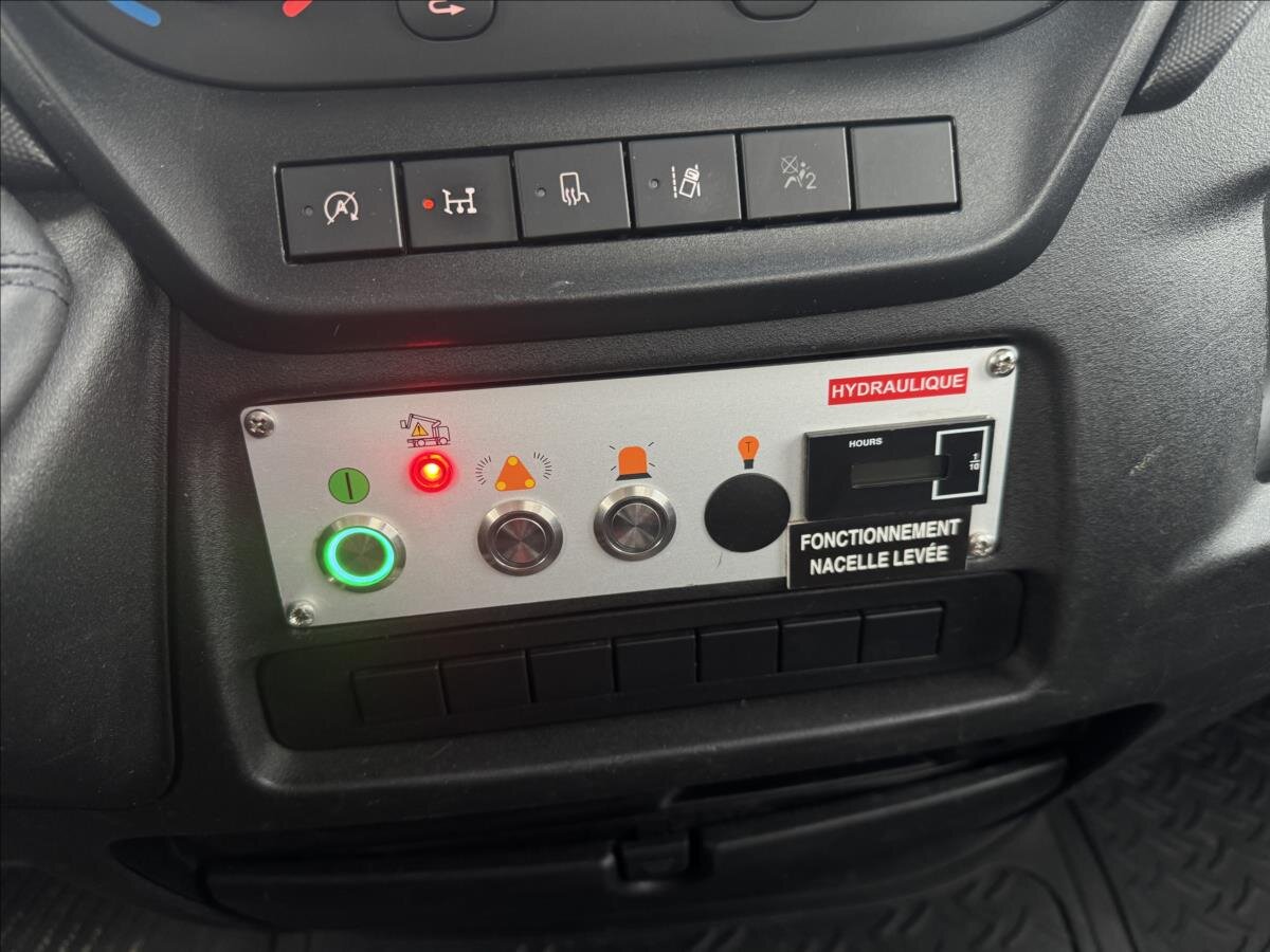 Iveco Daily Ostatní 2,3 l 100 kw