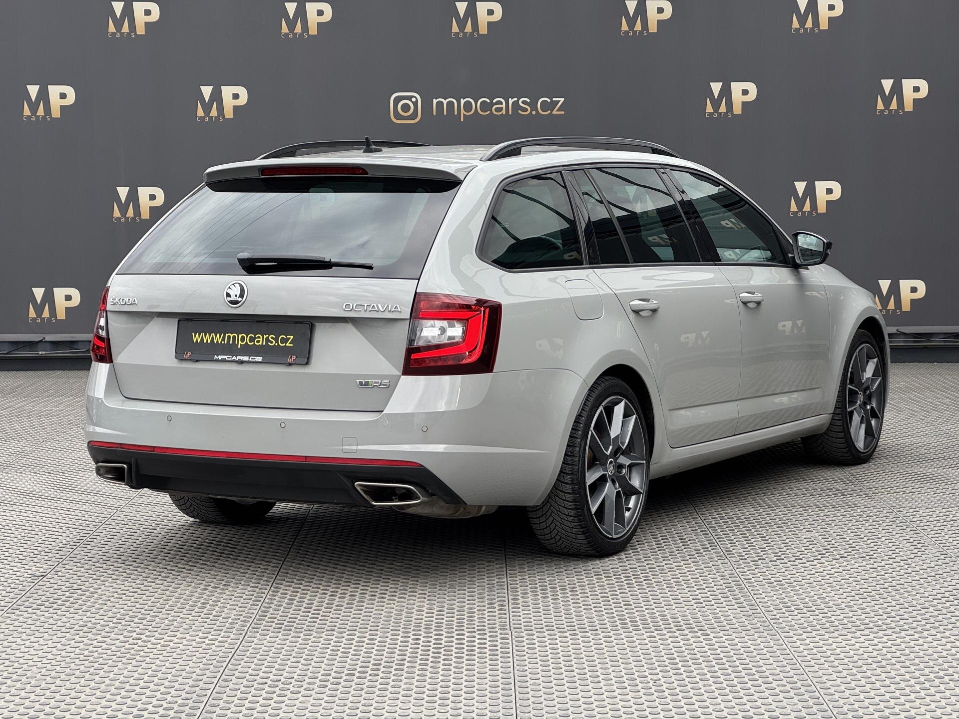 Škoda Octavia Kombi 2,0 l 169 kw