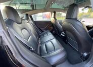 Tesla Model 3 31