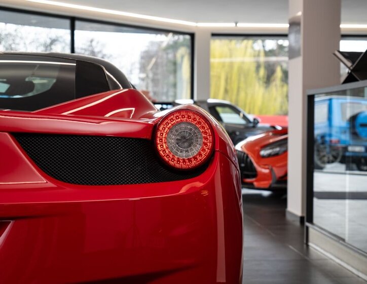 Ferrari 458 Kupé 4,5 l 416 kw