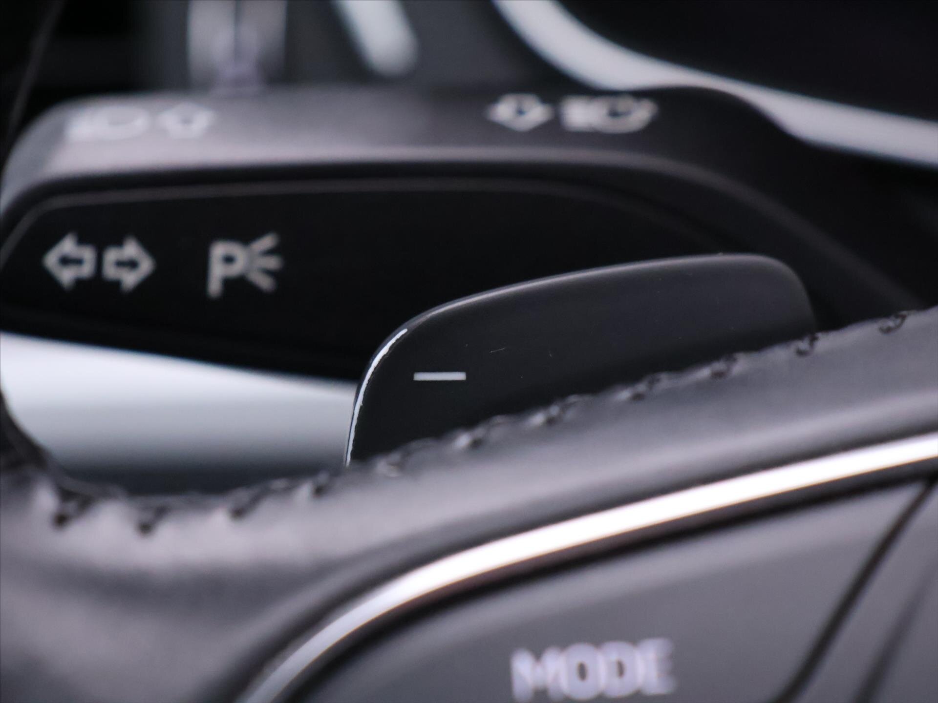 Audi A4 Kombi 2,0 l 140 kw