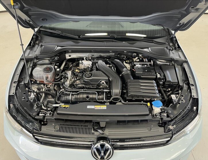 Volkswagen Golf 35