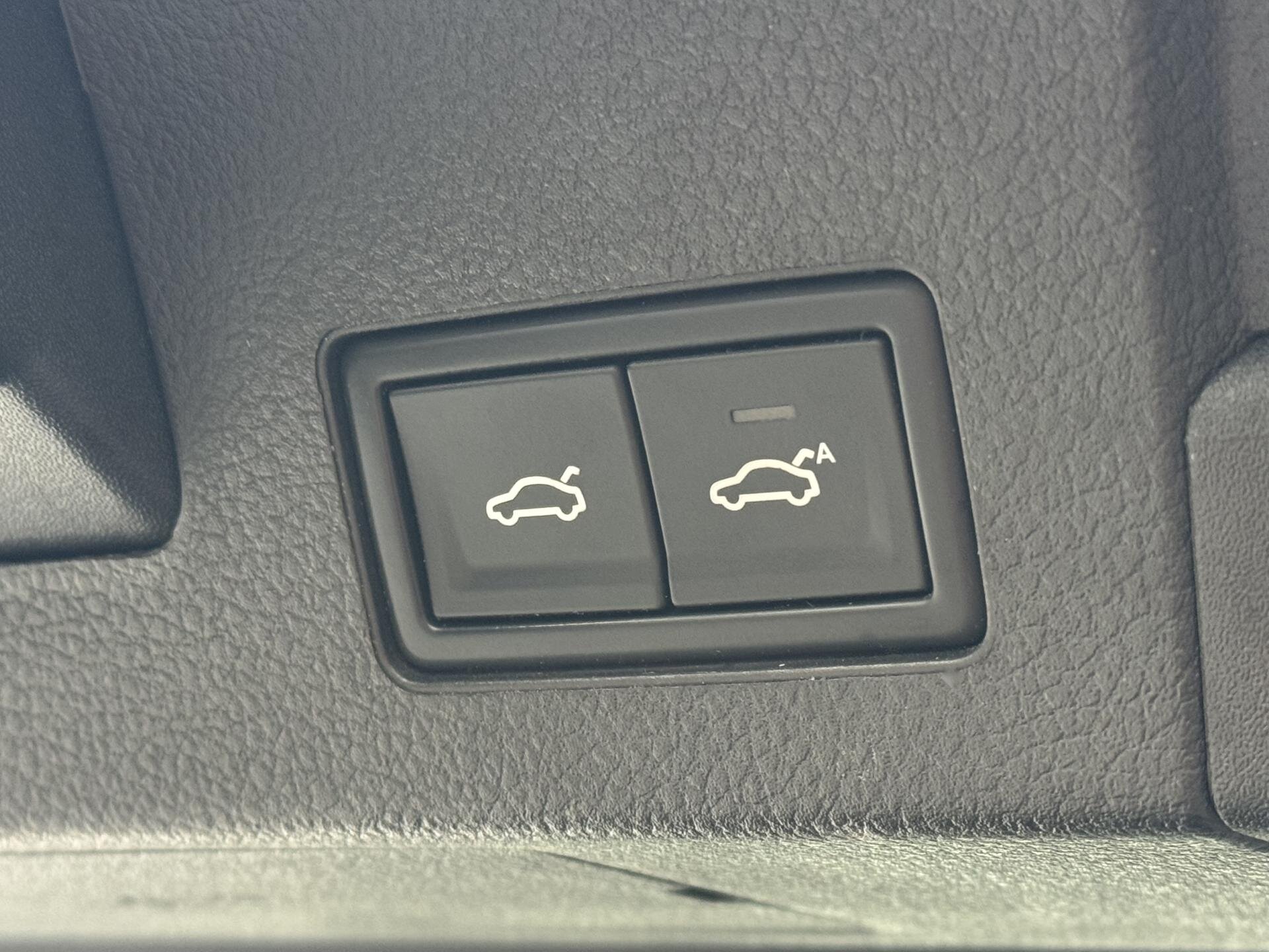 Volkswagen Arteon Liftback 2,0 l 176 kw