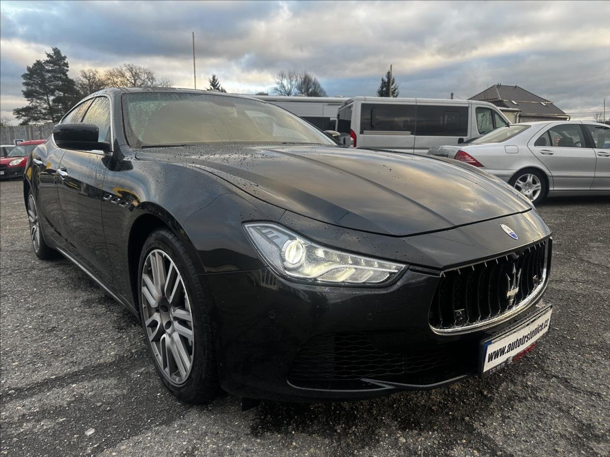 Maserati Ghibli Sedan 3,0 l 202 kw