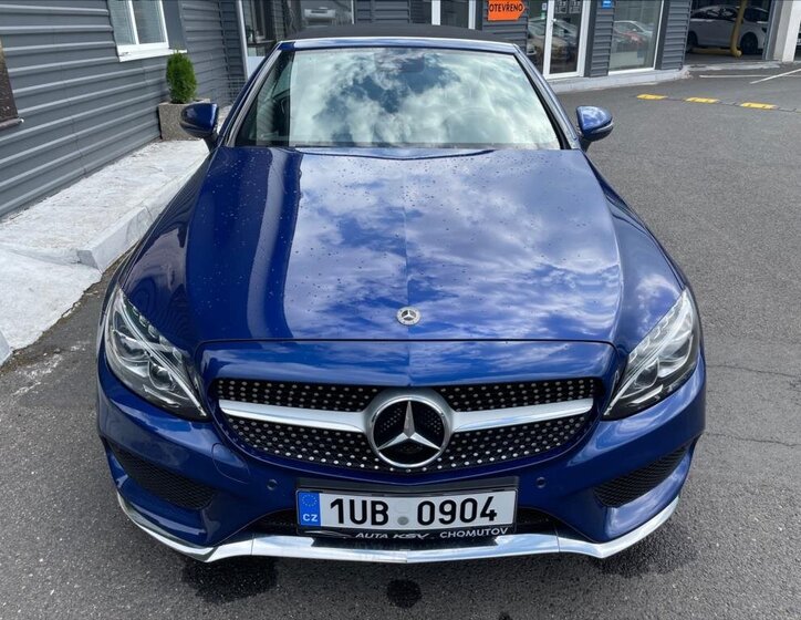 Mercedes-Benz Třídy C Kabriolet 2,1 l 125 kw
