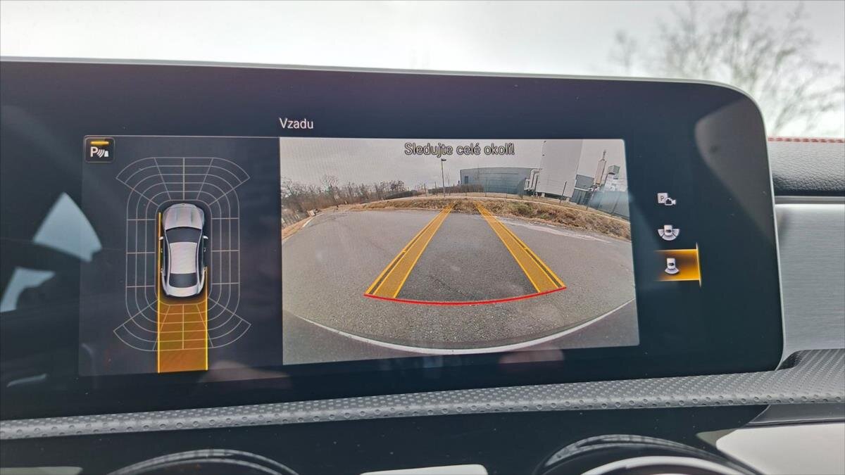 Mercedes-Benz CLA Kupé 1,3 l 120 kw