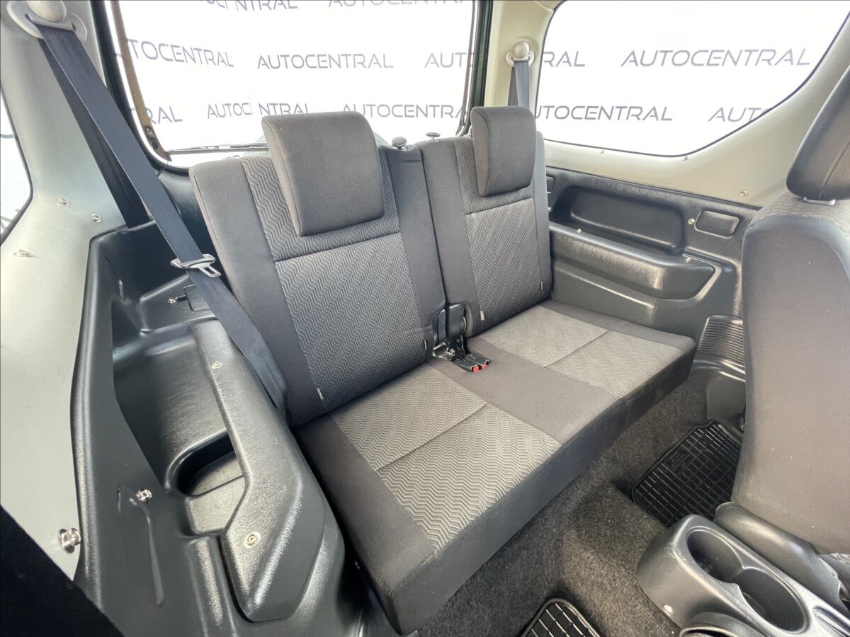 Suzuki Jimny SUV / Terénní 1,3 l 63 kw