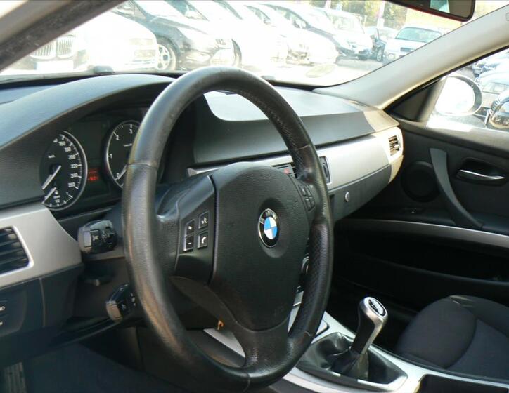 BMW Řada 3 9