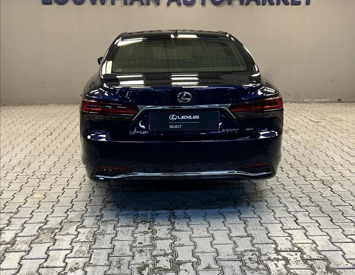 Lexus LS 500h Sedan 3,5 l 264 kw