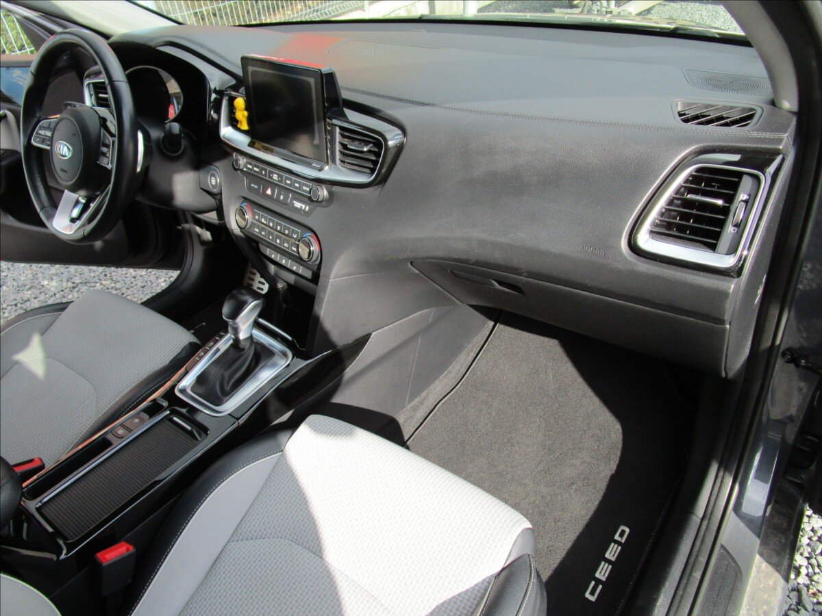 KIA Ceed Hatchback 1,4 l 103 kw