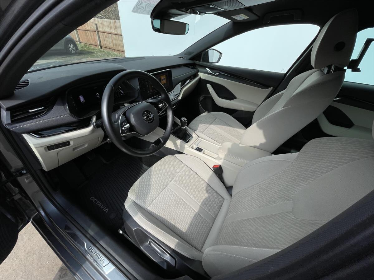 Škoda Octavia Kombi 2,0 l 110 kw