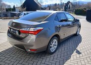 Toyota Corolla Sedan / Limuzína 1,6 l 97 kw