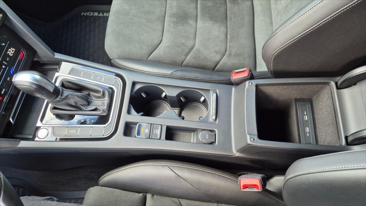 Volkswagen Arteon Kombi 2,0 l 110 kw