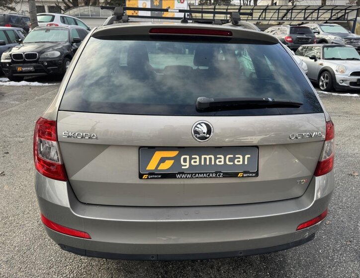Škoda Octavia Kombi 2,0 l 110 kw