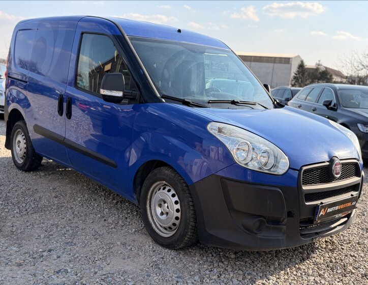Fiat Dobló cargo Pick-up 1,2 l 66 kw