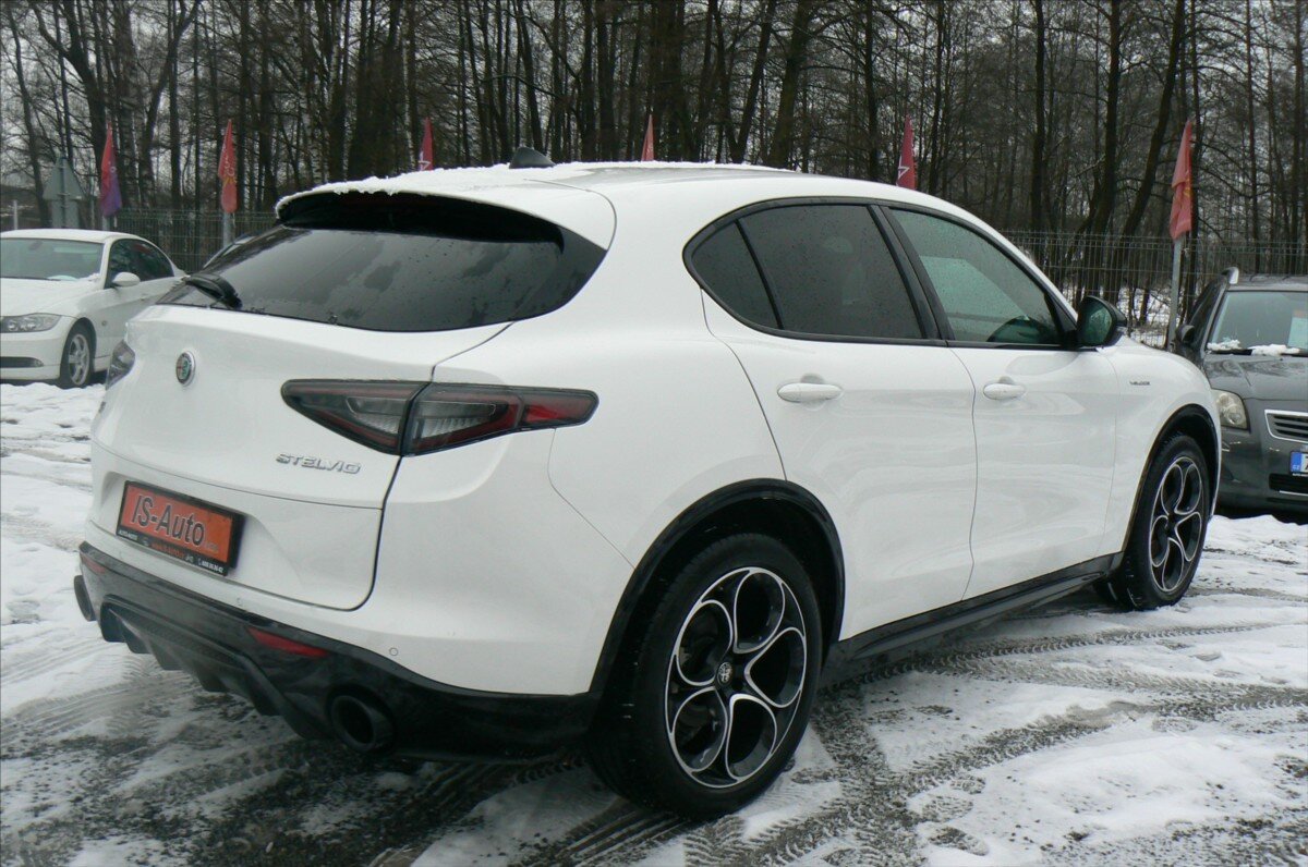 Alfa Romeo Stelvio SUV 2,1 l 154 kw
