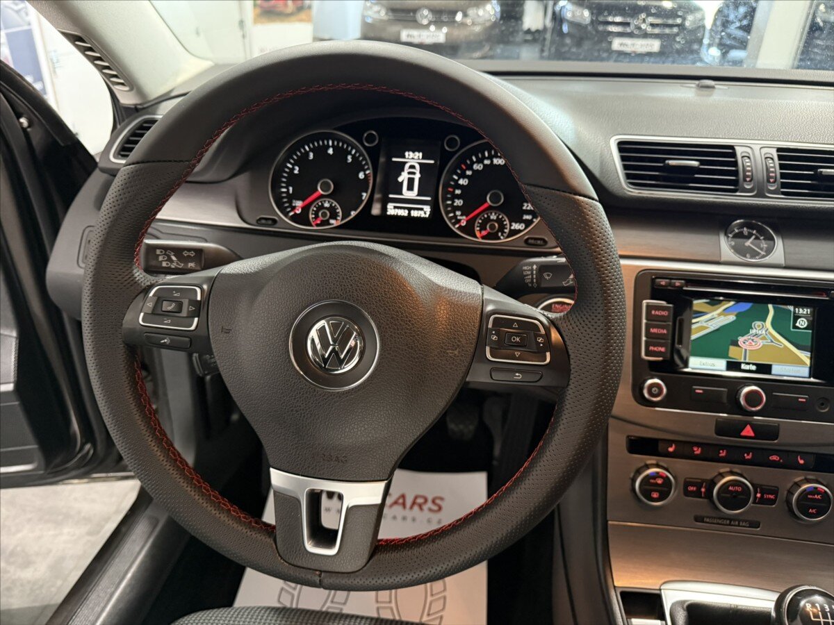 Volkswagen Passat Kombi 1,4 l 90 kw