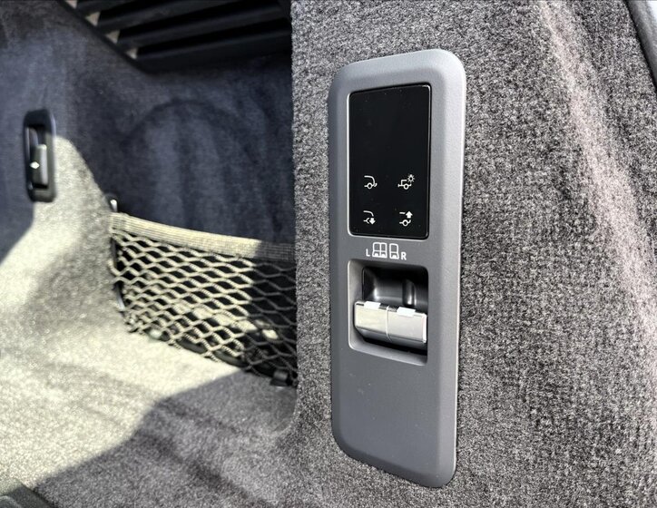 Land Rover Range Rover Sport SUV 3,0 l 221 kw