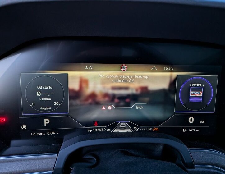 Volkswagen Touareg SUV / Terénní 3,0 l 210 kw