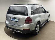 Mercedes-Benz GL SUV 3,0 l 165 kw