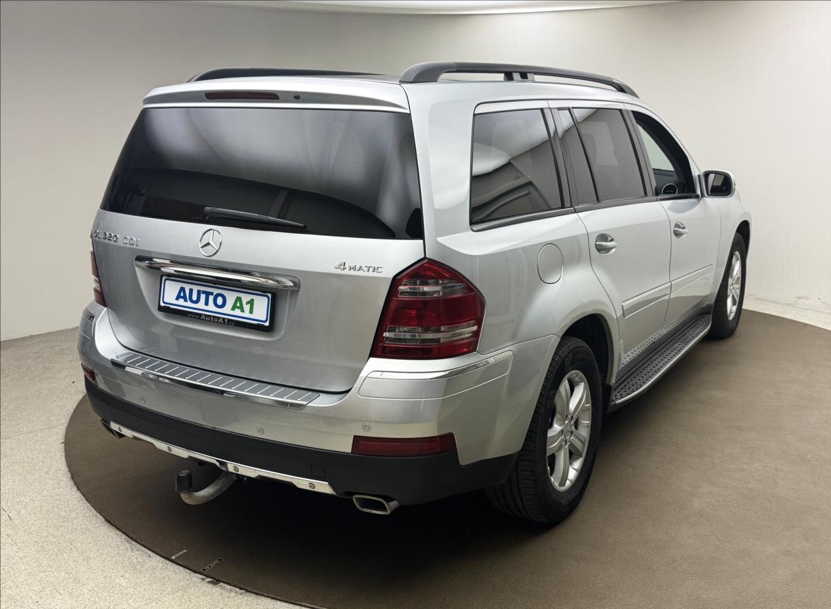 Mercedes-Benz GL SUV 3,0 l 165 kw
