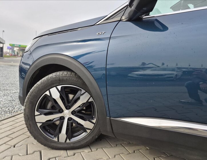 Peugeot 5008 MPV 1,6 l 133 kw