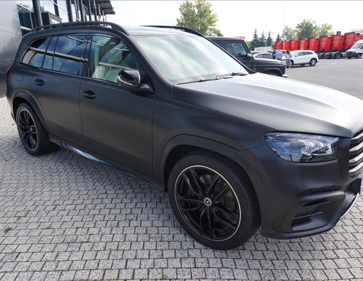 Mercedes-Benz GLS 1