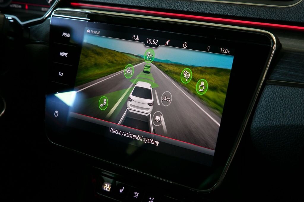 Škoda Superb Kombi 1,4 l 160 kw