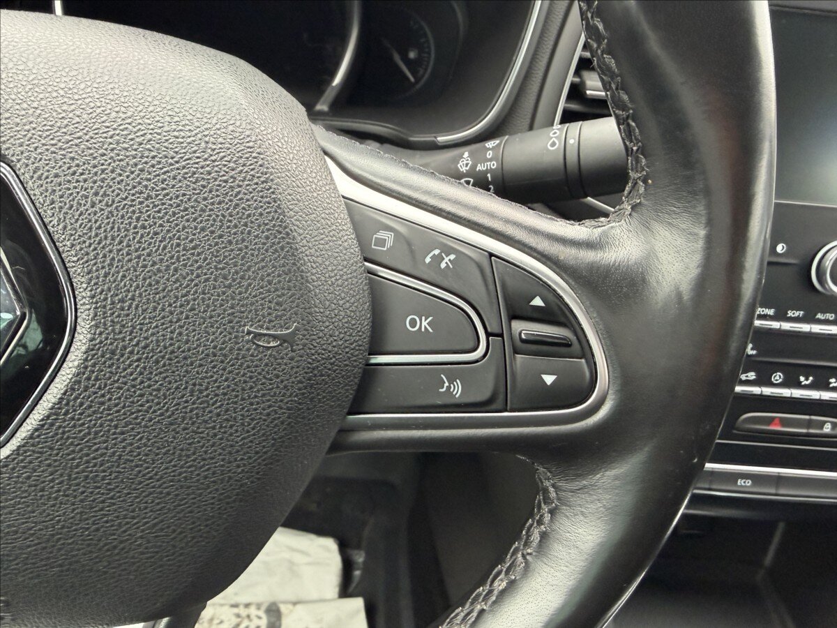 Renault Mégane Sedan / Limuzína 1,6 l 84 kw