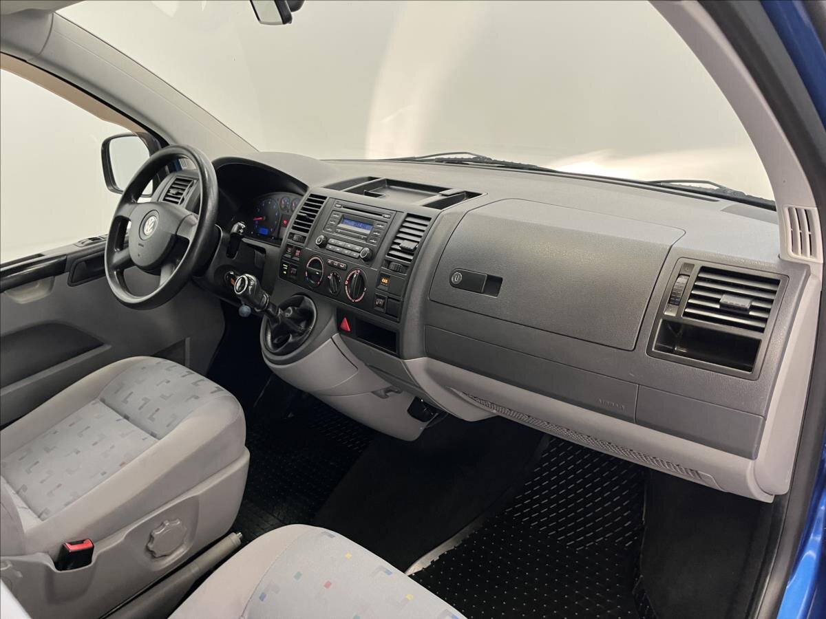 Volkswagen Caravelle Kombi 2,0 l 85 kw