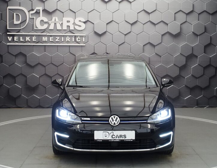 Volkswagen Golf 8