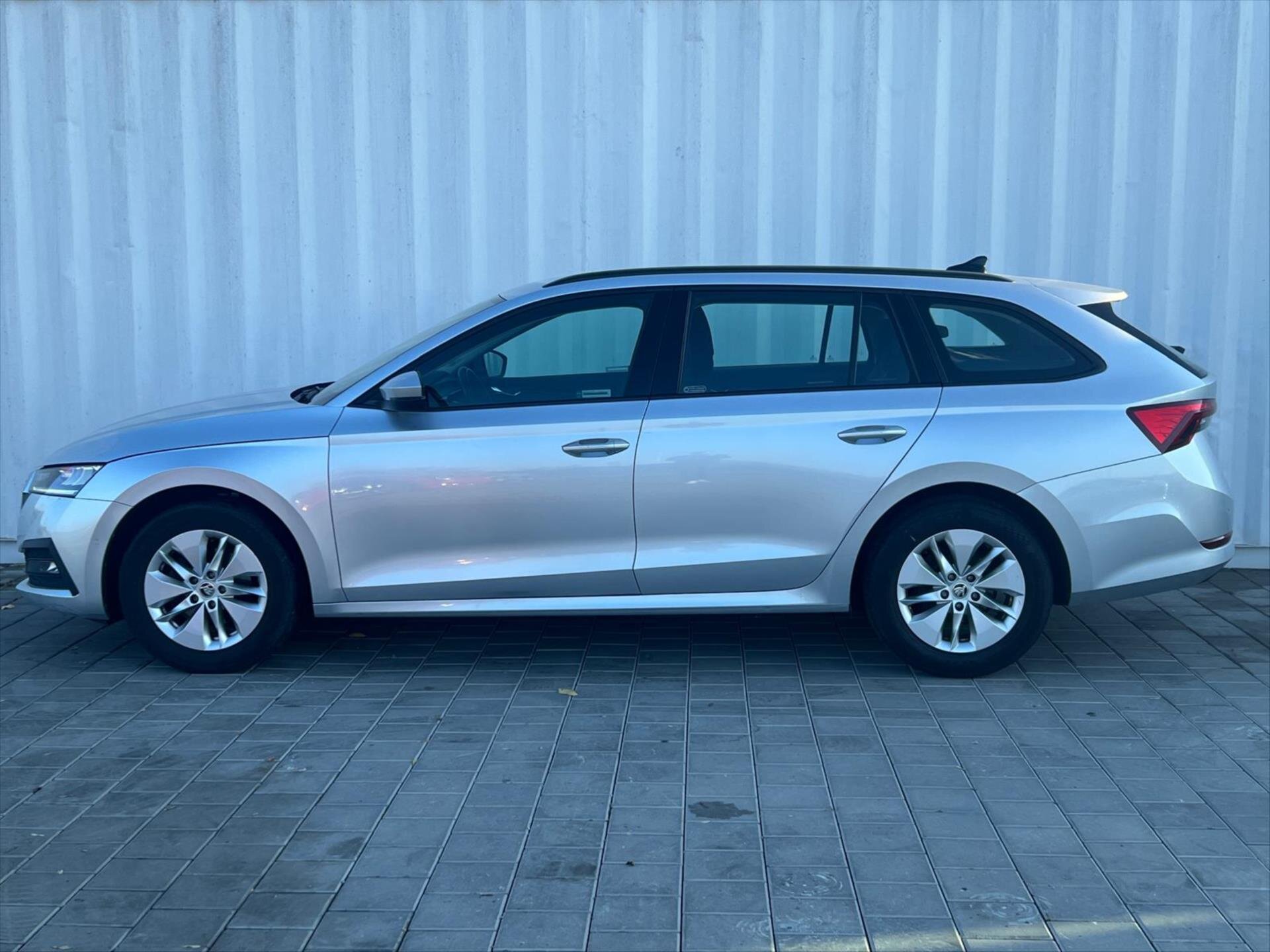 Škoda Octavia Kombi 2,0 l 85 kw