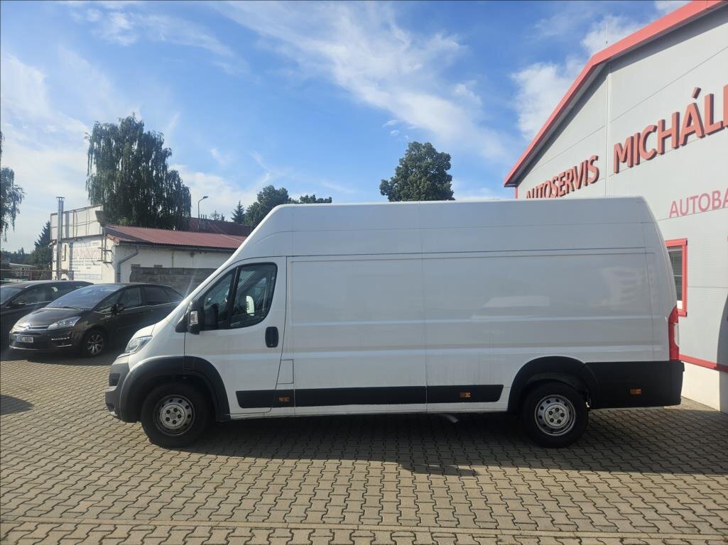 Citroën Jumper Skříň 2,2 l 121 kw