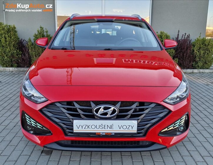 Hyundai i30 Kombi 998,0 88 kw